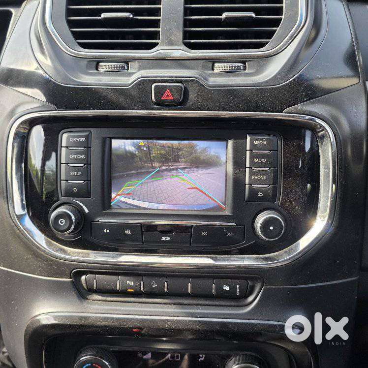 Tata Hexa 2.2 Xt 4x2 7 Str, 2017, Diesel