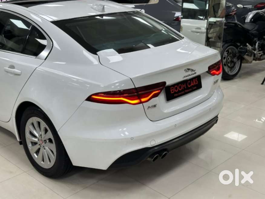 Jaguar Xe Portfolio, 2019, Diesel
