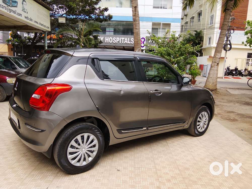Maruti Suzuki Swift Vxi Optional, 2022, Petrol