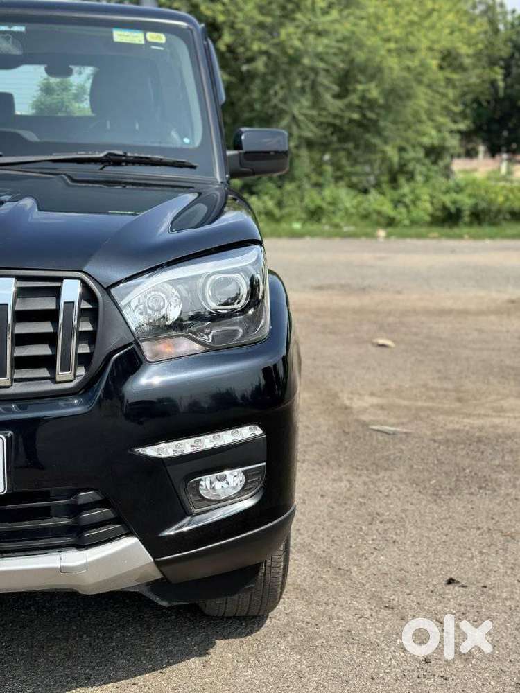 Mahindra Scorpio Classic 2.2 S 11 Mt 7 Str, 2023, Diesel