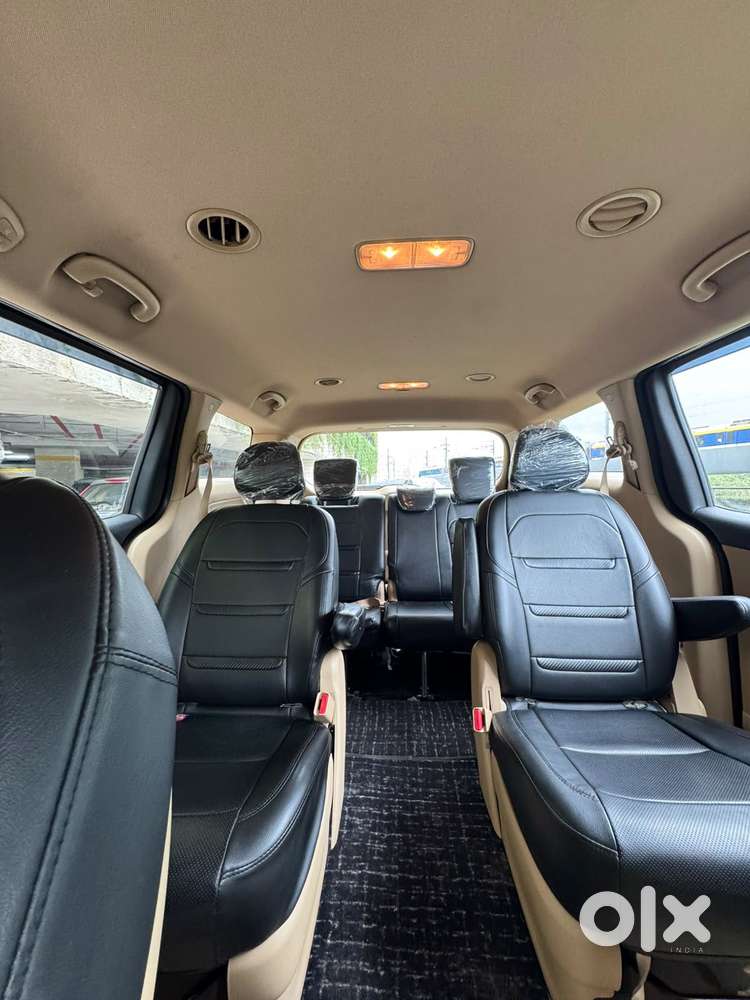 Kia Carnival Premium, 2021, Diesel