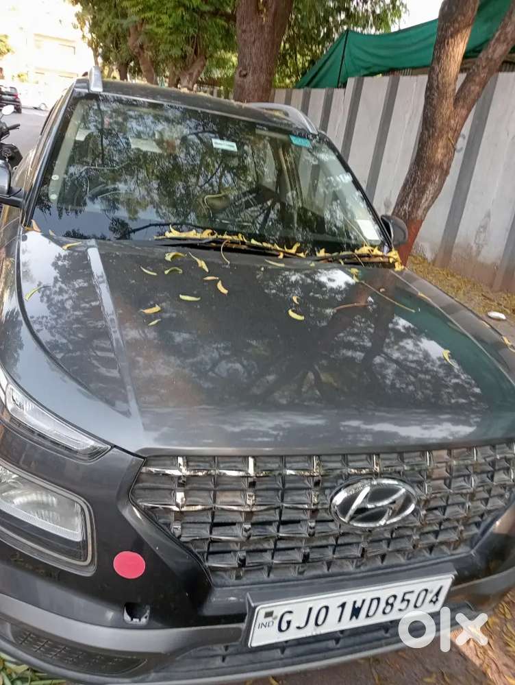 Hyundai Venue 2021 S - Cars in Prahlad nagar, Ahmedabad - 1859075752