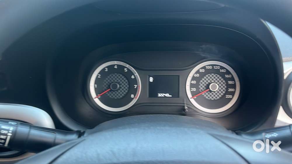 Hyundai Grand I10 2022 Km Driven