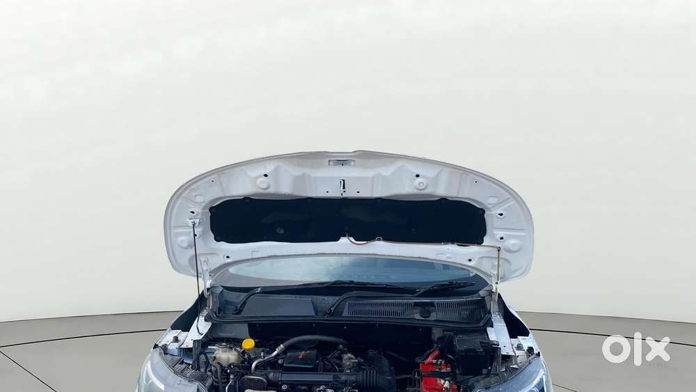Renault Triber Rxz, 2019, Petrol