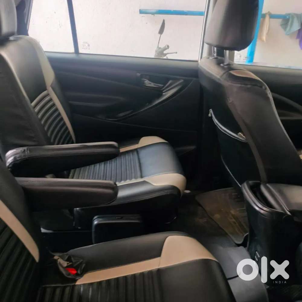 Toyota Innova Crysta 2019