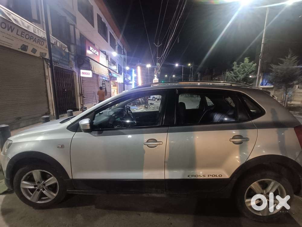 Volkswagen Crosspolo 2015 Petrol Good Condition