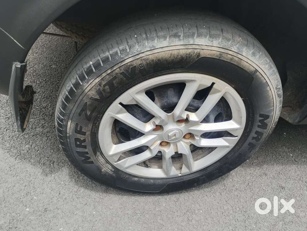 Renault Triber Rxl, 2021, Petrol