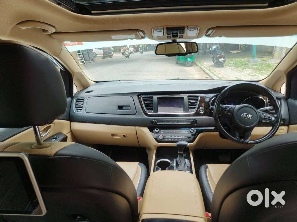 Kia Carnival Limousine Plus 7 Str, 2020, Diesel