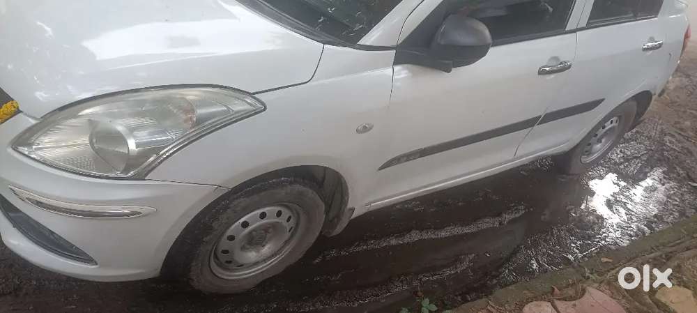 Maruti Suzuki Dzire 2017 4 Tyer New