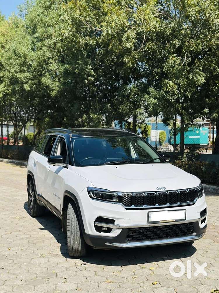 Jeep Meridian Top End