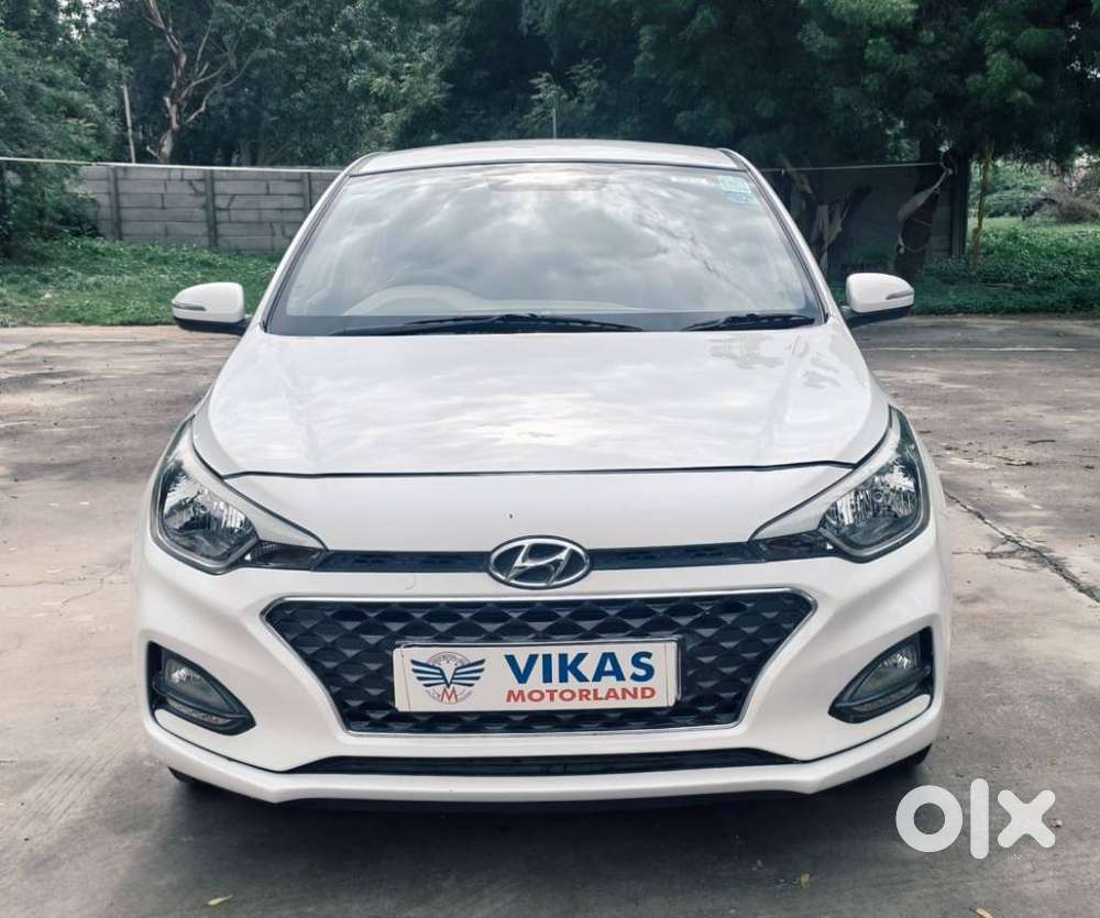 Hyundai Elite I20 1.2 Sportz Plus Vtvt Cvt, 2019, Petrol