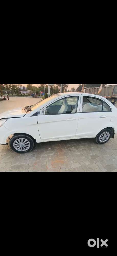 Hmko Bechna Hai Badi Gaadi Leni Hai