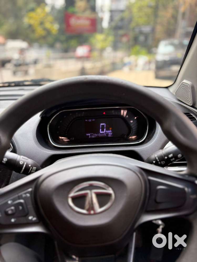 Tata Tiago 1.2 Revotron Xt Rhythm, 2021, Petrol