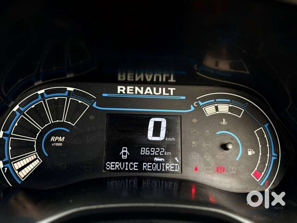 Renault Triber, 2021, Petrol
