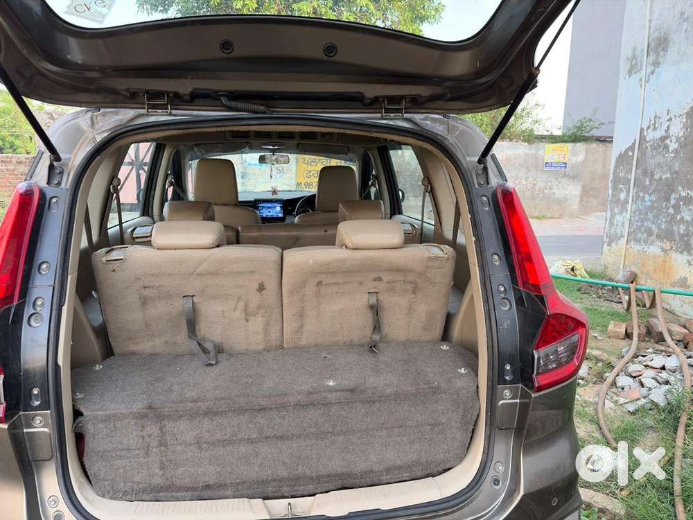 Maruti Suzuki 2022 Car Hybrid 170000 Km Driven