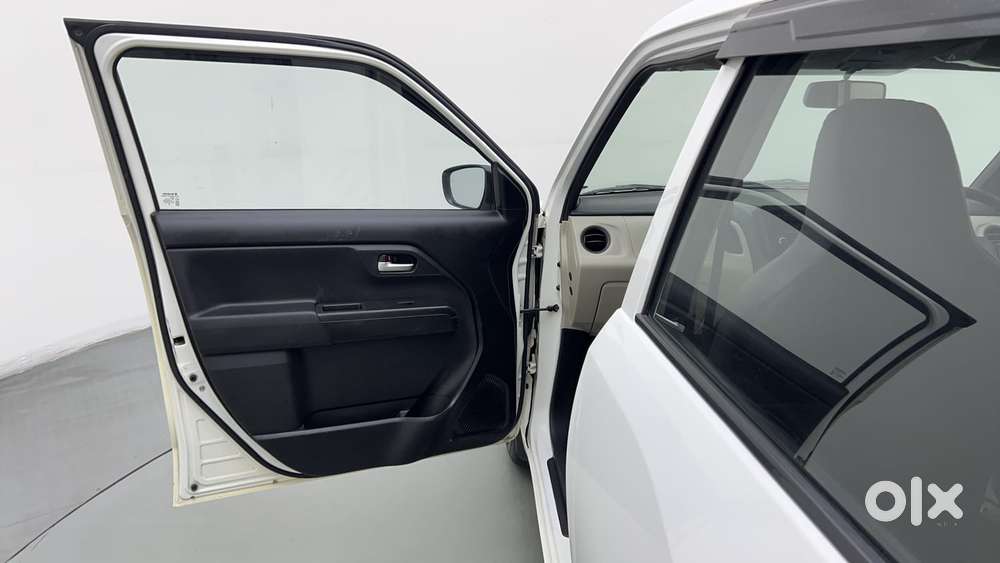 Maruti Suzuki Wagon R Vxi 1.0, 2019, Petrol