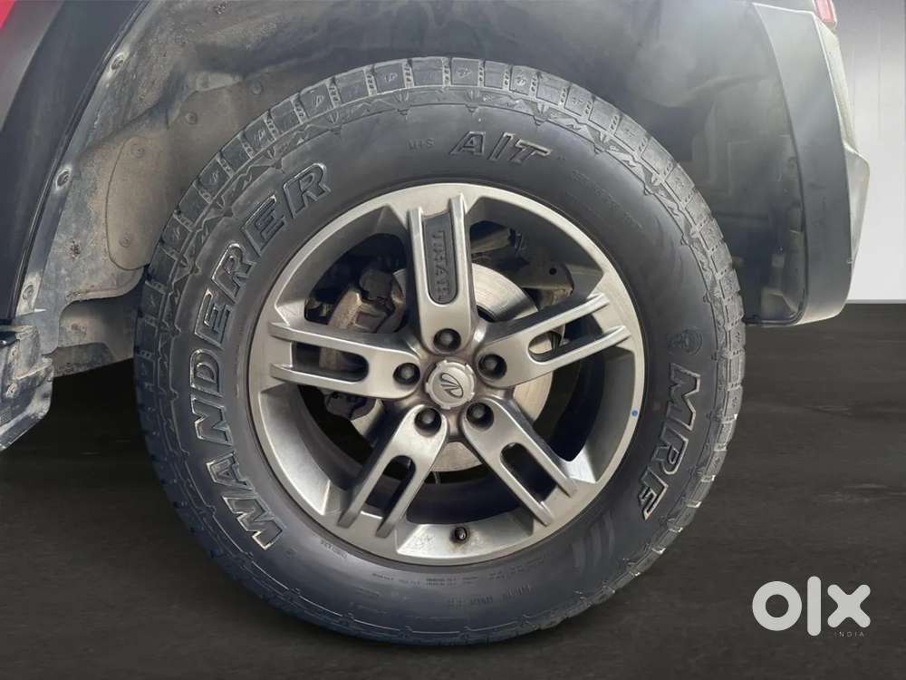 Mahindra Thar Lx 4-str Hard Top At, 2022, Petrol