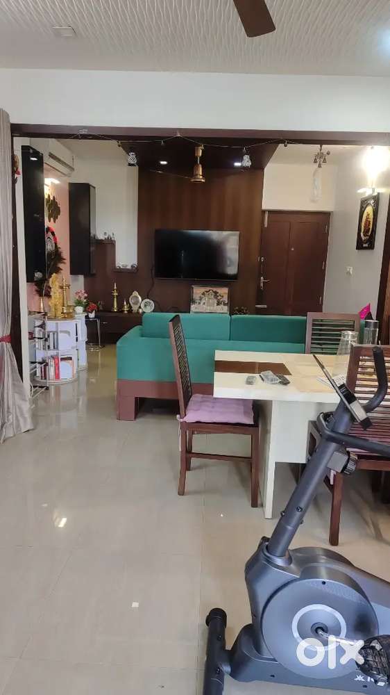 Ready to move fully furnished 3BHK