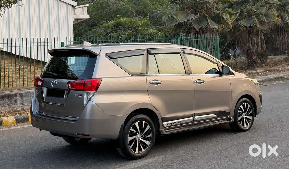 Toyota Innova Crysta [2020-ongoing] 2.4 Zx At 7 Str, 2022, Diesel