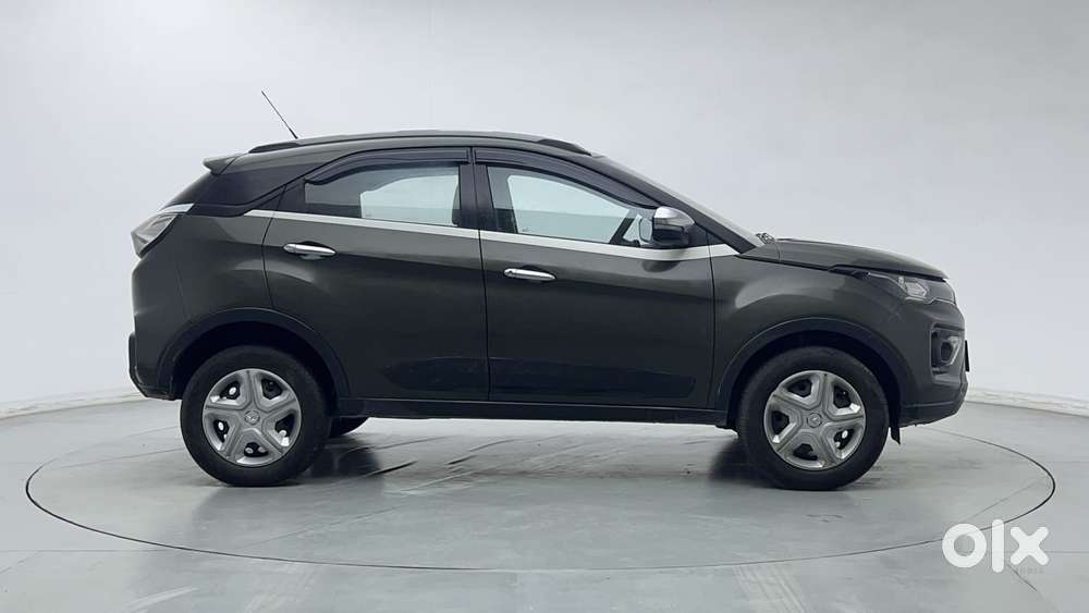 Tata Nexon 1.5 Revotorq Xm (s), 2021, Diesel
