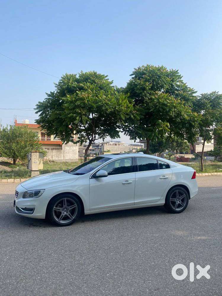 Volvo S60 D4 Momentum, 2014, Diesel