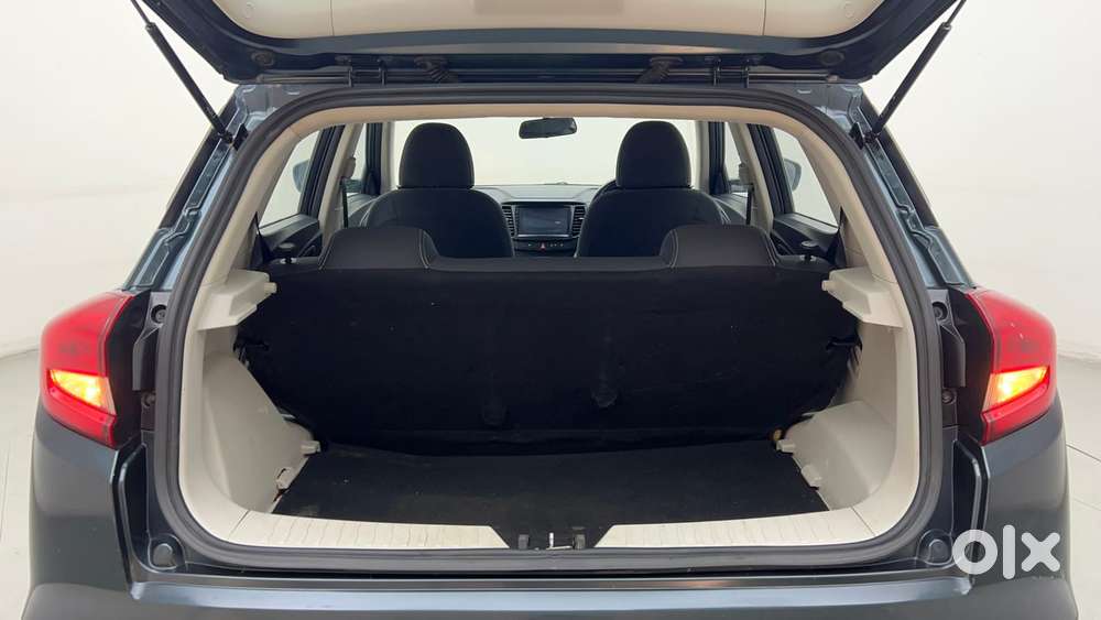 Mahindra Xuv300 W6, 2022, Petrol