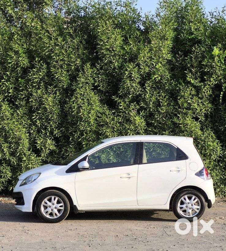 Honda Brio Vx Mt, 2015, Petrol