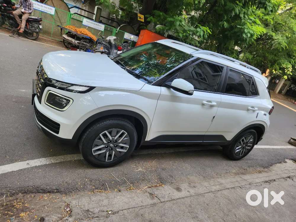 Hyundai Venue 1.0 S(o) Turbo Dct, Petrol, 2025
