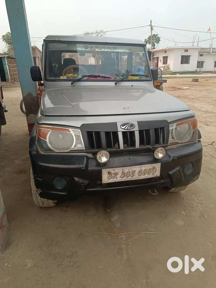 Mahindra Genio 2013 Diesel Well Maintained