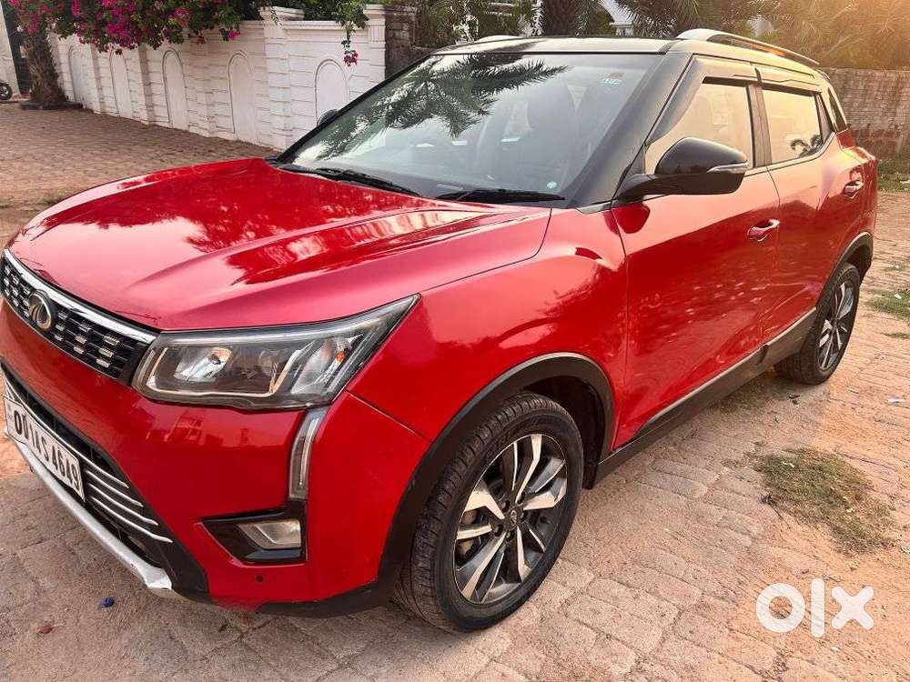 Mahindra Xuv300 W8 1.5 Diesel Dual Tone, 2019, Diesel