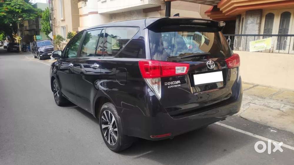 Toyota Innova Crysta [2020-ongoing] 2.4 Zx At 7 Str, 2022, Diesel