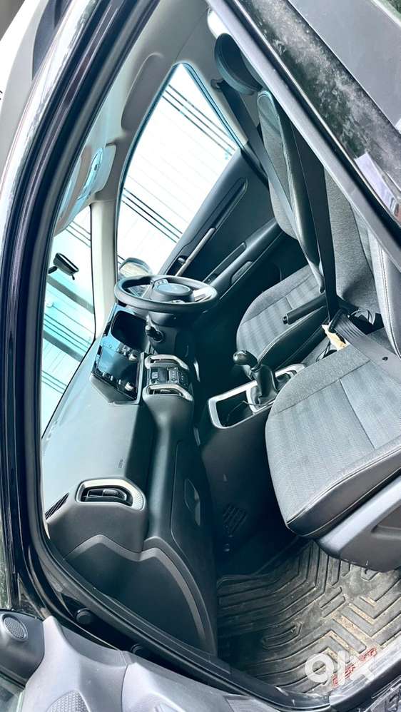 Kia Sonet Petrol Manual Neet Condition 35000 Km 2023