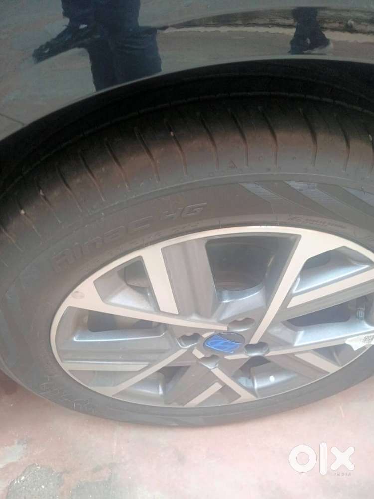 Selling My Verna Ivt Petrol Automatic 1.5