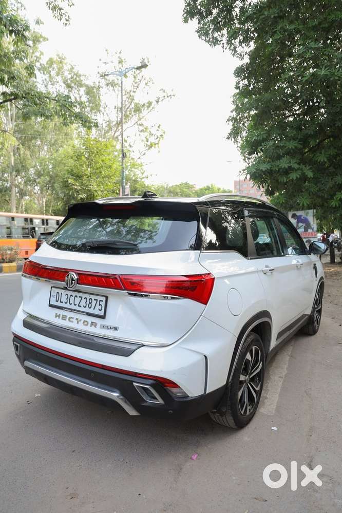 Mg Hector Plus Petrol 2023