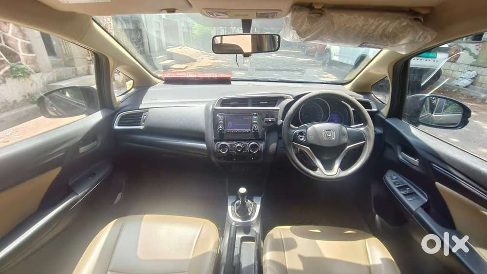 2017 Honda Jazz Sv Mt Petrol In Very Good Condition