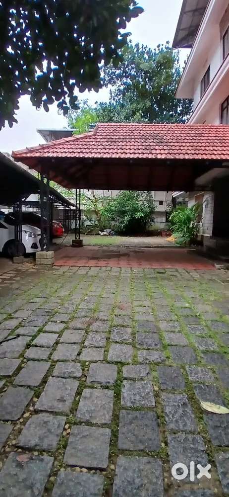 2BHK in Kadavanthra