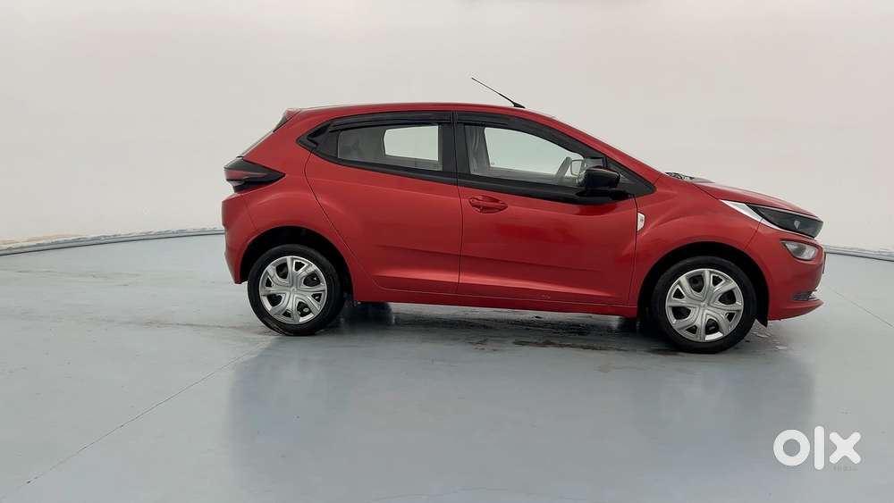 Tata Altroz 1.2 Xt, 2022, Petrol