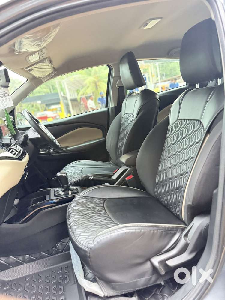 Toyota Glanza 1.2 V, 2024, Petrol