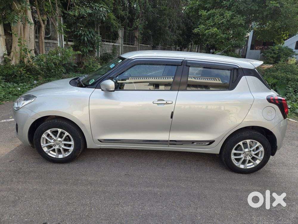 Maruti Suzuki Swift Vvt Zxi, 2022, Petrol
