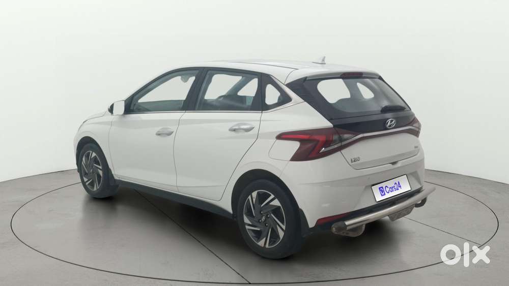 Hyundai New I20 1.2 Asta (o) Ivt, 2022, Petrol