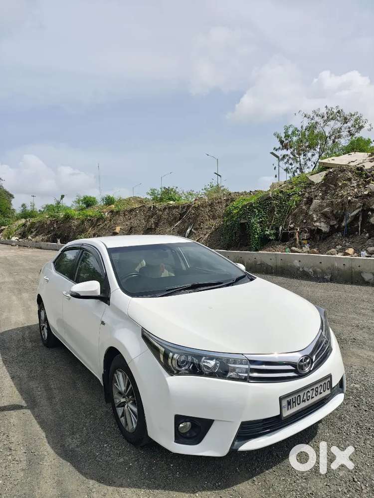 Toyota Corolla Altis 2015
