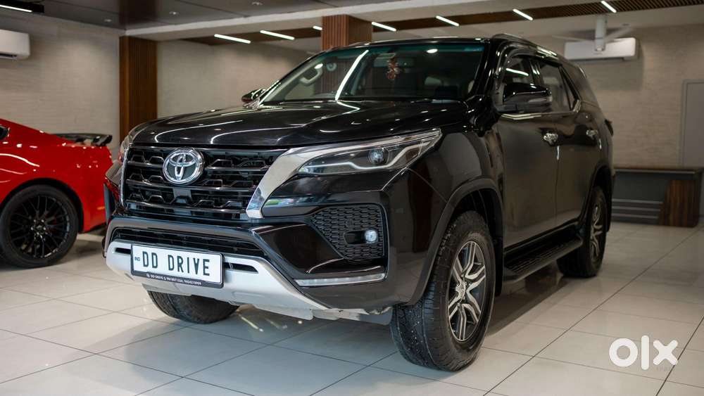 Toyota Fortuner 4x2 Mt 2.7 Petrol, 2024, Petrol