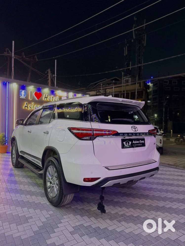 Toyota Fortuner Sigma 4 At Diesel, 2025