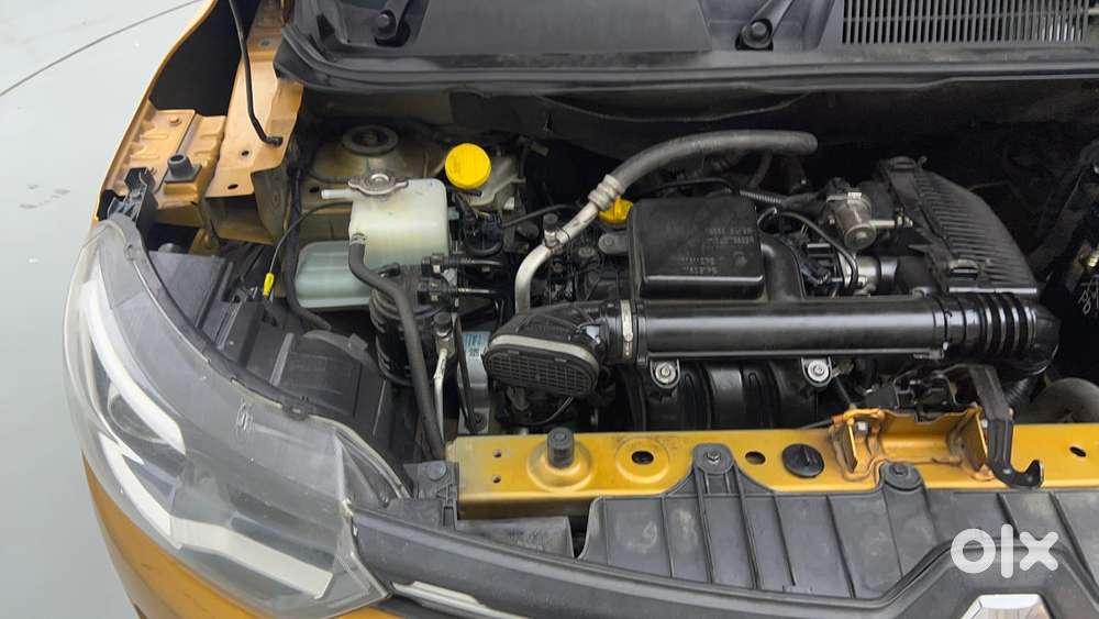 Renault Triber Rxz Easy-r Amt Dual Tone, 2021, Petrol