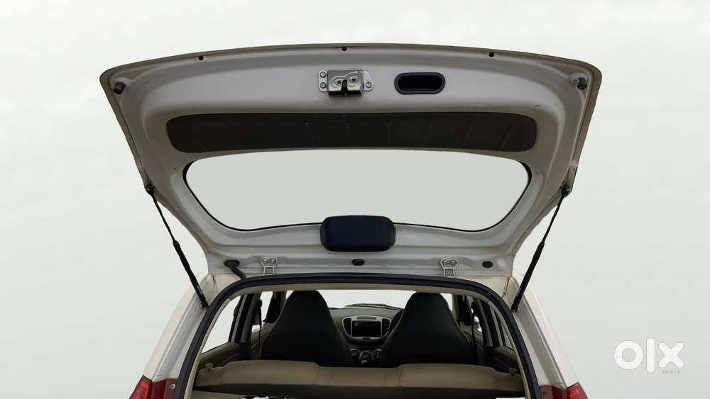 Hyundai I10 Magna 1.1l, 2015, Cng & Hybrids