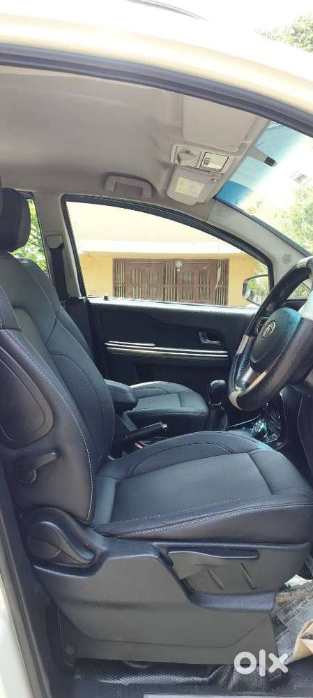 Tata Hexa 2.2 Xt 4x2 7 Str, 2017, Diesel