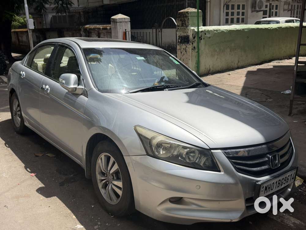 Honda Accord 2.4 Elegance Manual, 2013, Cng & Hybrids