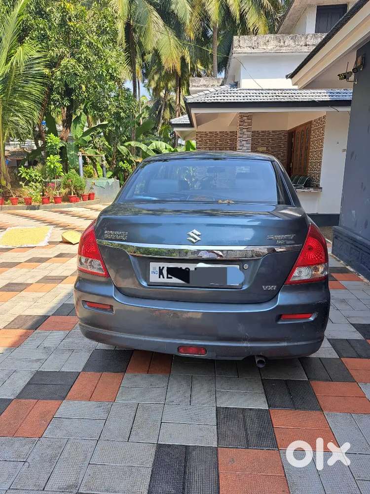 Maruti Suzuki Dzire 2011 Petrol 79000 Km Driven