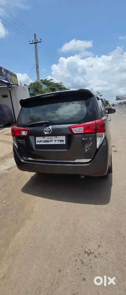 Toyota Innova Crysta 2018