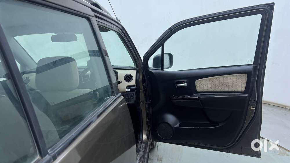 Maruti Suzuki Wagon R 1.0 Vxi Amt, 2017, Petrol